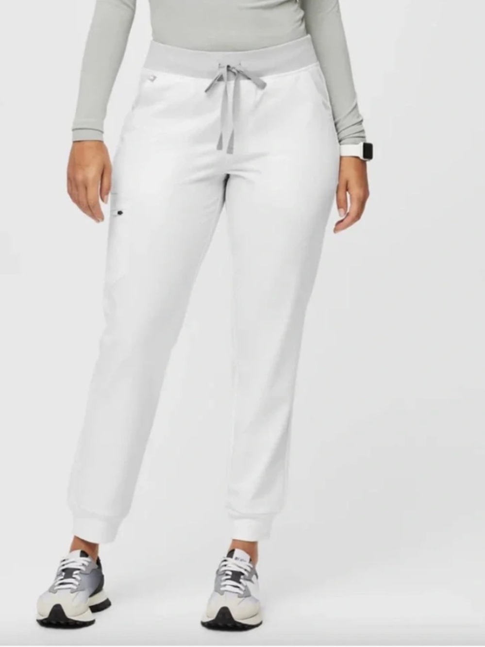 FIGS ZAMORA jogger scrub pants Technical Stretch 6 pockets Optic white sz small